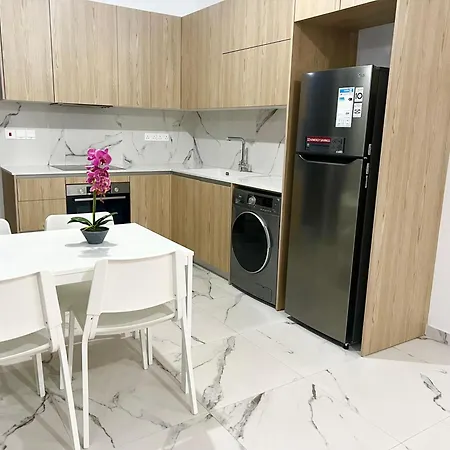 Ntg Infinity Makenzy Apartment